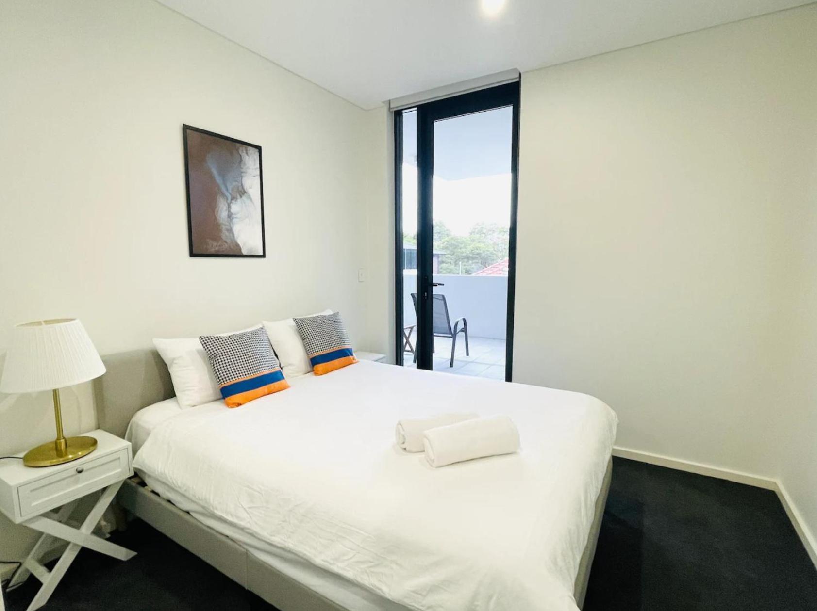 Spr Serivce Apartment Parramatta 3 Bedrooms, 2 Carspaces Sydney Exterior photo