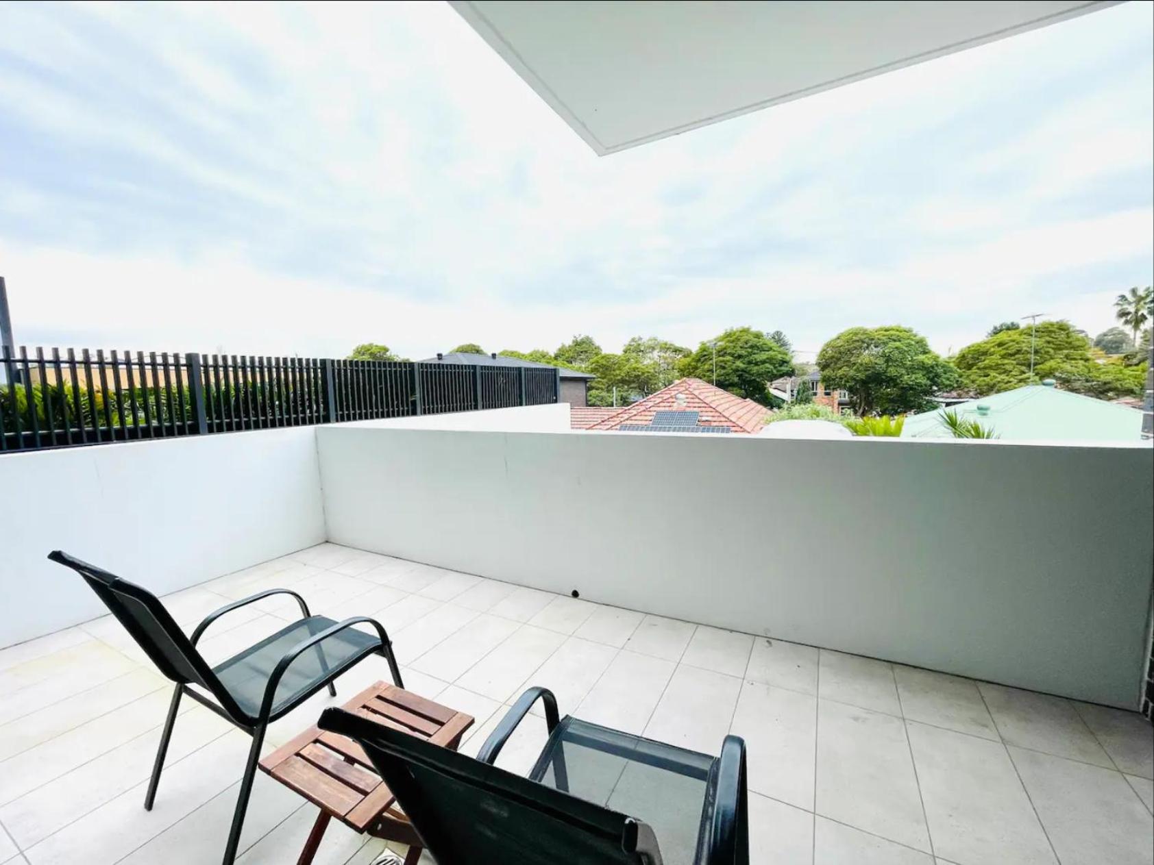 Spr Serivce Apartment Parramatta 3 Bedrooms, 2 Carspaces Sydney Exterior photo